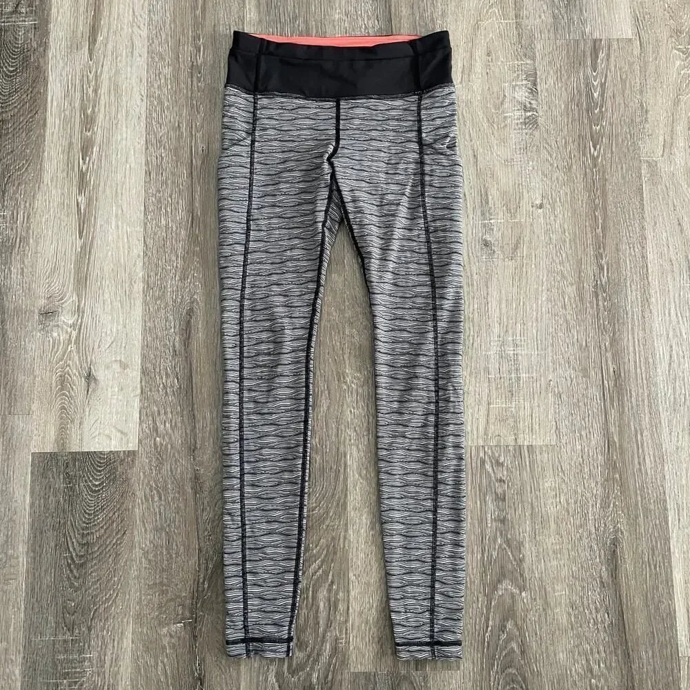 Lululemon Speed Tight II Textured Wave Black Silver Spoon / Black - Size: 6
